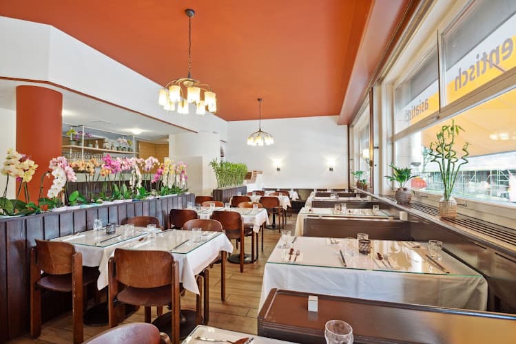 Royal Panda — Restaurant in Zürich