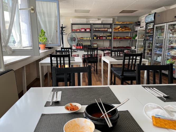 Mi Mi Sa — Restaurant in Zürich