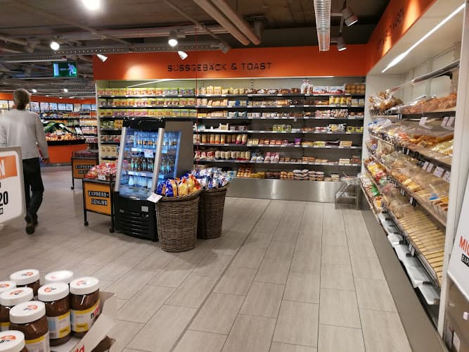 Migros-Supermarkt - Zürich - Puls 5 M-Express — Supermarkt in Zürich