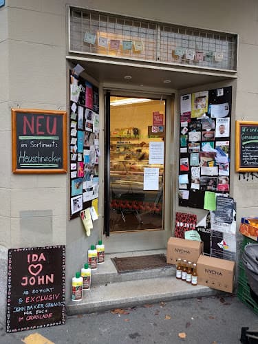 Chornlade Idaplatz — Supermarkt in Zürich
