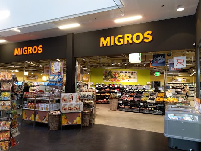Migros-Supermarkt - Dübendorf - Hochbord Nord — Supermarkt in Dübendorf
