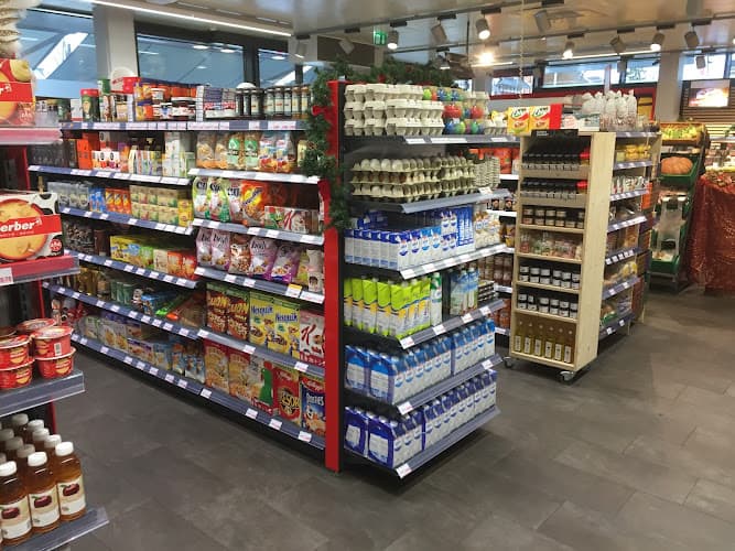 SPAR express Zürich Toblerplatz — Supermarkt in Zürich