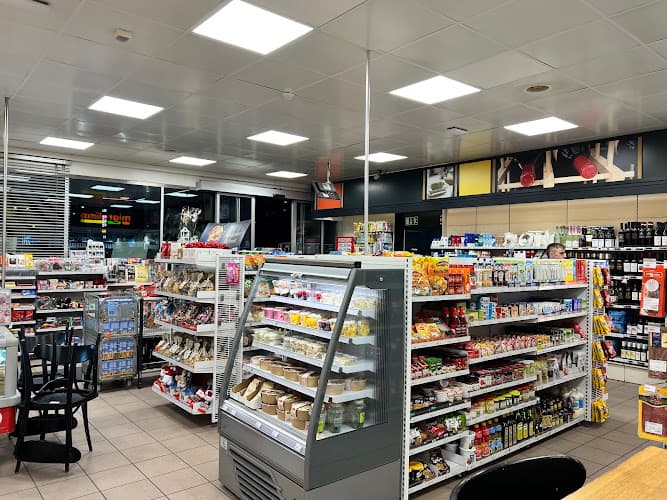 migrolino Manegg — Supermarkt in Zürich