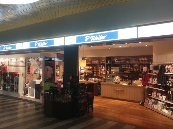 Tchibo Filiale und Kaffeebar — Geschaeft in Zürich