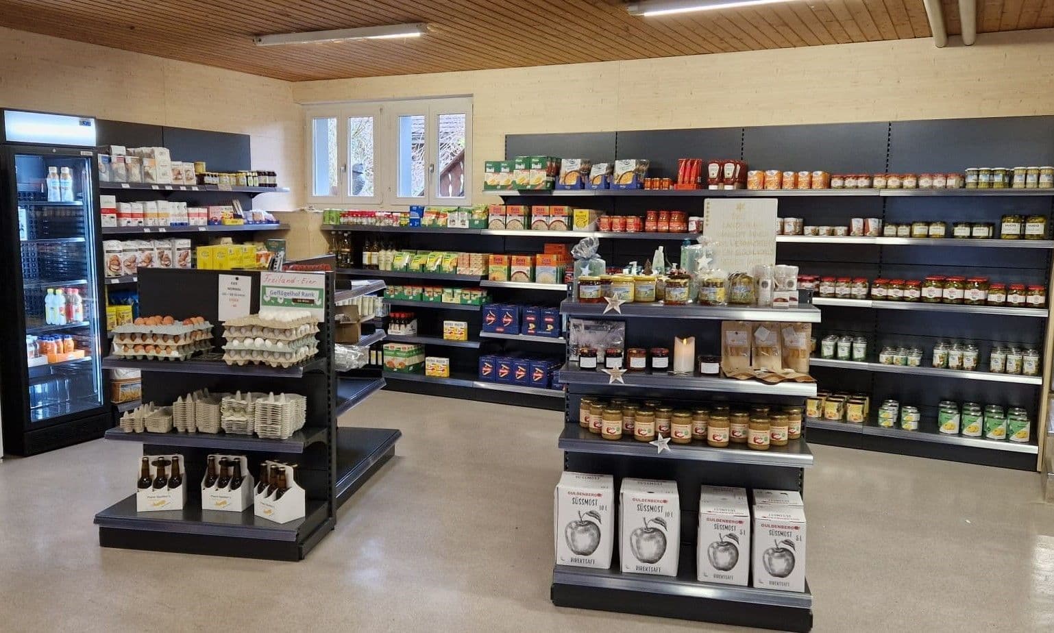 LG Kloten — Supermarkt in Kloten (Bild 2)