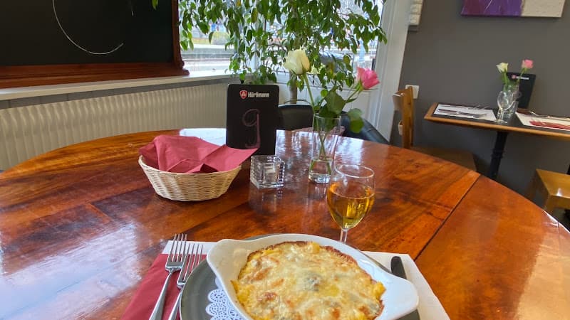 Pizza Amore Foodtruck APE Mobil — Restaurant in Rüschlikon