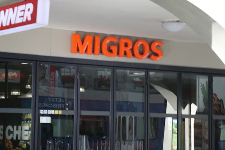 Migros-Supermarkt - Bern - Marktgasse — Supermarkt in Bern