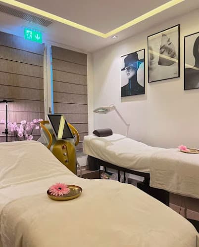 BEYOND MASSAGE - Zürich West — Massage in Zürich