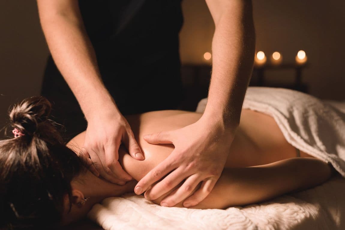 StressAway Massage Zurich — Massage in Zürich (Bild 2)
