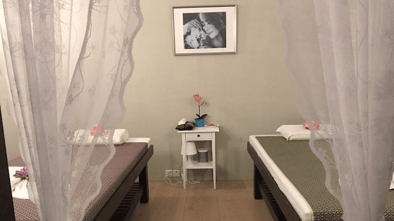 Reuan Gluay Maai Thai Massage Krankenkassen anerkannt — Massage in Zürich