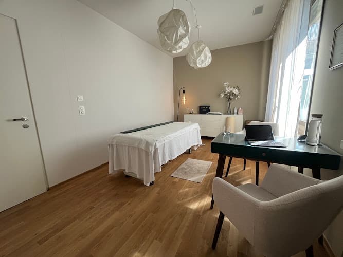 remedio - Medizinische Massage — Massage in Zürich