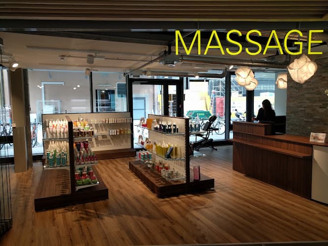 Massage Lounge — Massage in Zürich
