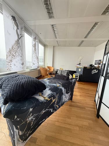 DK Beauty — Kosmetikstudio in Glattpark (Opfikon)