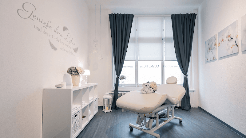 Cosmetic Arts in BEAUTY CENTER Winterthur — Kosmetikstudio in Winterthur