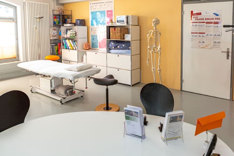 ManoMed Physiotherapie Praxis Winterthur — Massage in Winterthur