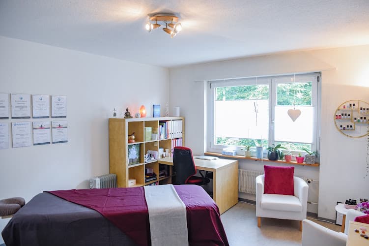 Körperpraxis Claudia Schenk — Massage in Winterthur