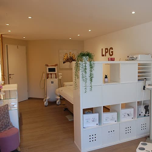 LPG Volketswil — Kosmetikstudio in Volketswil