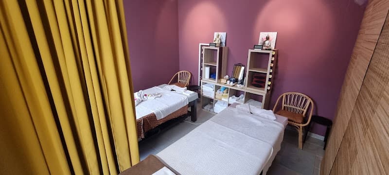 Ruennakhon Thai Massage — Massage in Wetzikon