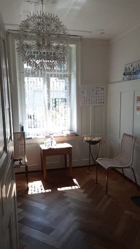 Massage & Therapie - Céline Sprunger — Massage in Wetzikon