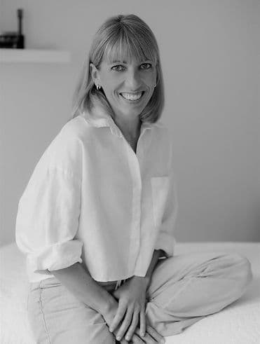 Elena-Holistic - Praxis für Komplementärtherapie, manuelle Therapien, Schmerztherapie, Kinderwunsch usw. — Massage in Horgen (Bild 2)