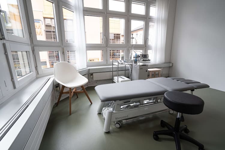 Physio Station - Dietikon — Physiotherapie in Dietikon