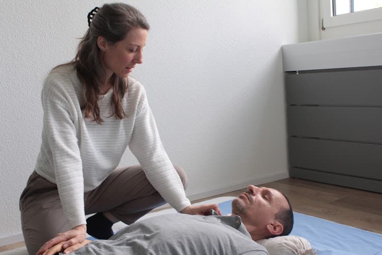 Shiatsu, Coaching - Raum für Selbststärkung Sonja Zürcher — Massage in Dübendorf