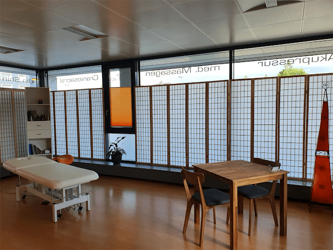 Viva Gesundheitspraxis — Massage in Zürich