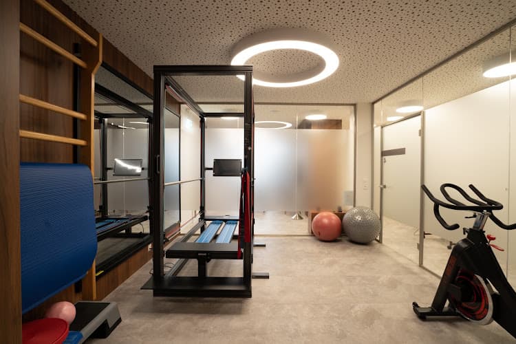 Physiotherapie Jakovljevic GmbH — Physiotherapie in Zürich
