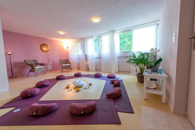 Raum Bachwiesen — Massage in Zürich
