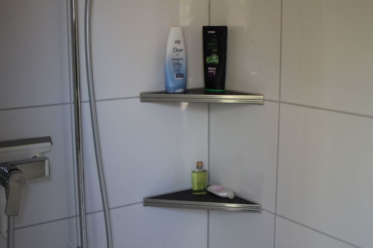 Jonas Conoci keramische Wand- und Bodenbeläge