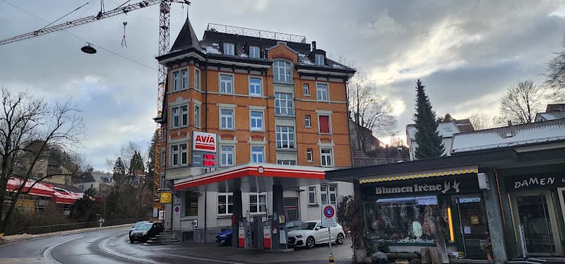 AVIA