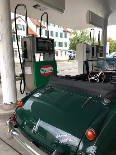 Ruedi Rüssel Tankstelle