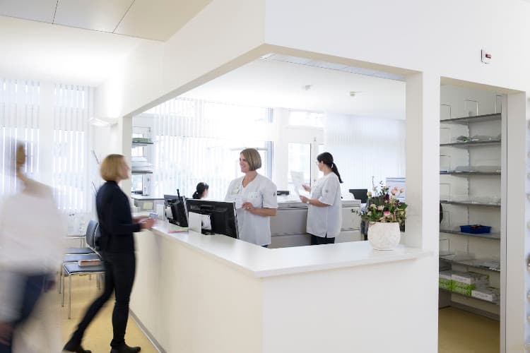HOCH, Kantonsspital St.Gallen, Klinik für Dermatologie, Venerologie und Allergologie