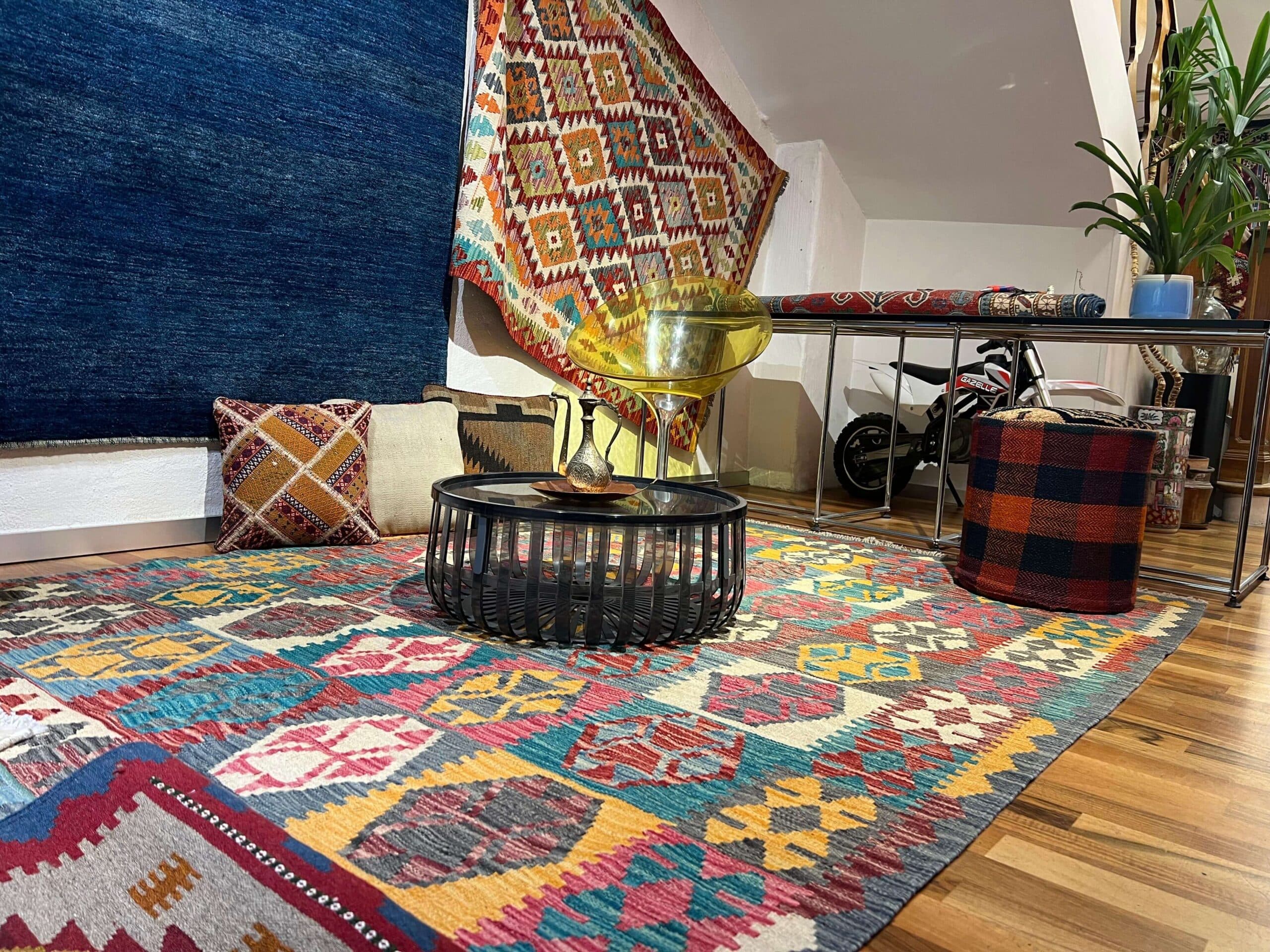 Gabbeh und Orientteppich Haus Bern — Immobilienmakler in Bern