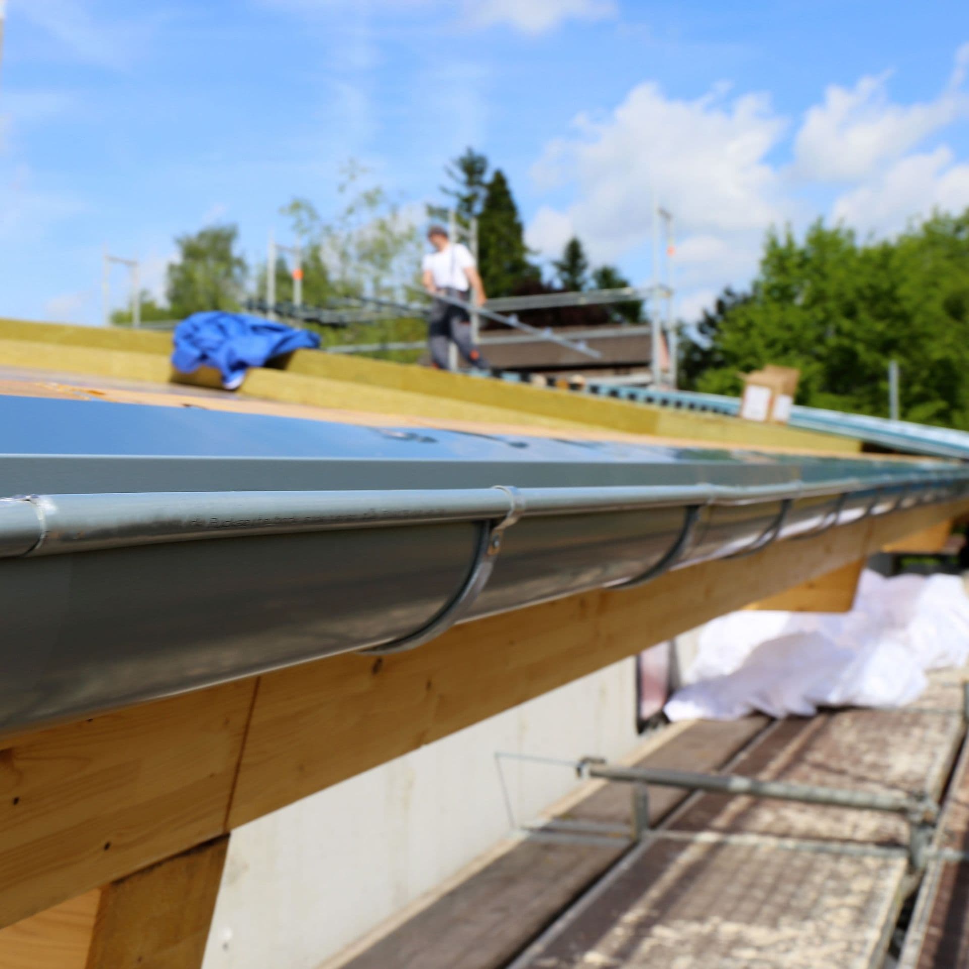 Widmer Bedachungen — Bauunternehmen in Adliswil (Bild 2)