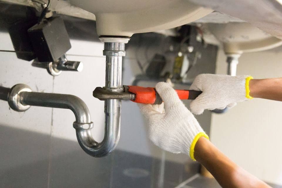 DM GmbH — Sanitär in Dübendorf (Bild 2)