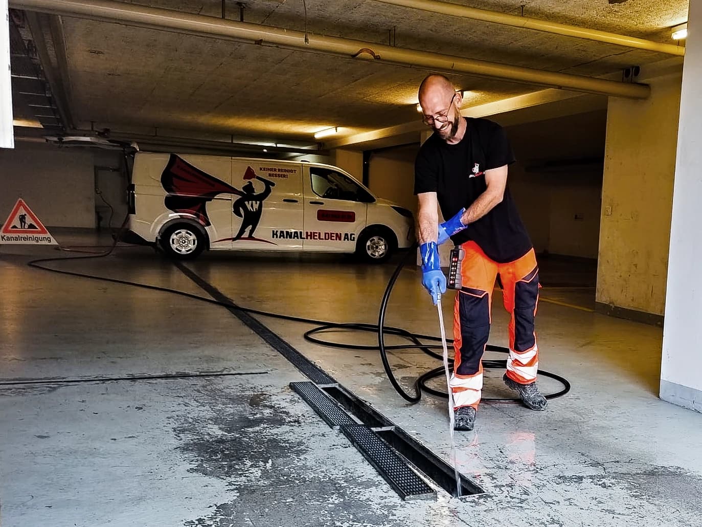 Kanalreinigung Zürich - Kanalhelden — Sanitär in Zürich