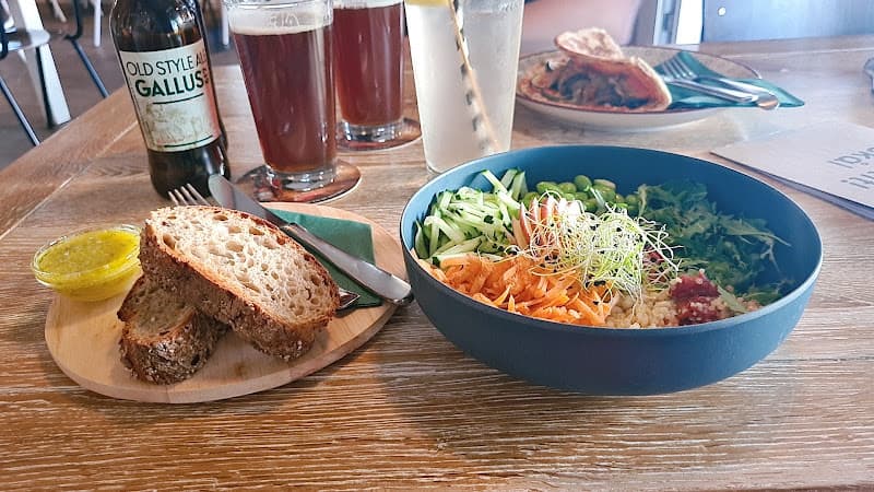 ØYA Bar Kafé Klub