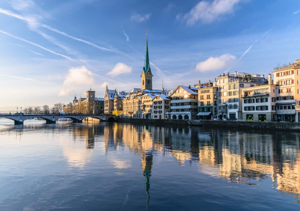 Book a home AG — Immobilienmakler in Zürich