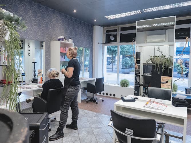 Amici Hair Design