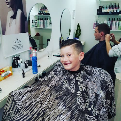 Guzan Barbier & Coiffeur