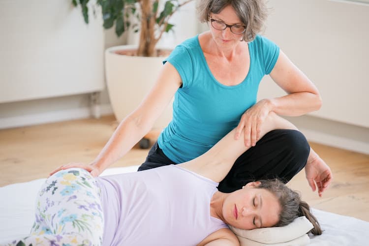 Bewegt & Berührt - Shiatsu & Yoga St. Gallen