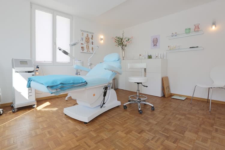 Feel N-ice Institut für medizinische Kosmetik, Fusspflege und Massage