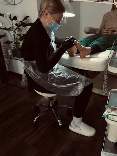 Vikki Beauty Studio