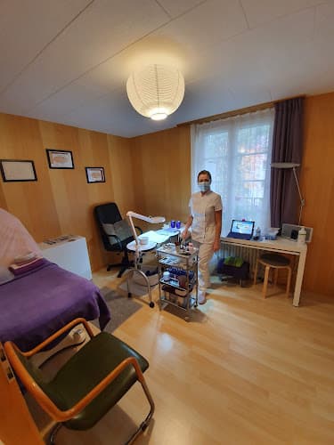 CrisKosmetik Cris Garcia KosmetikStudio