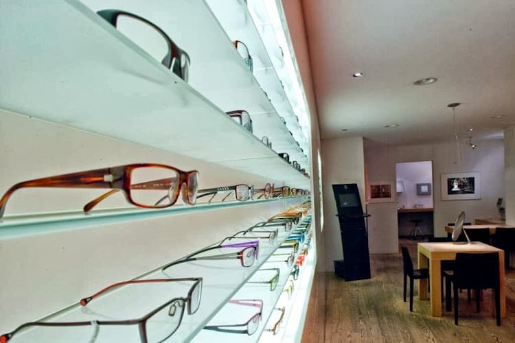 Viegener Optik AG