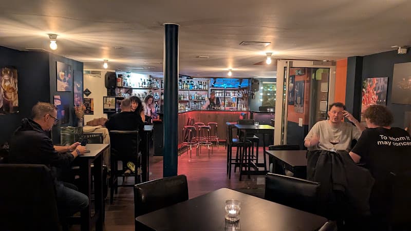 Maverick's Cocktail Bar
