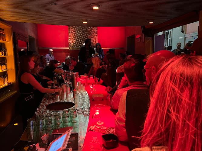Picante Bar