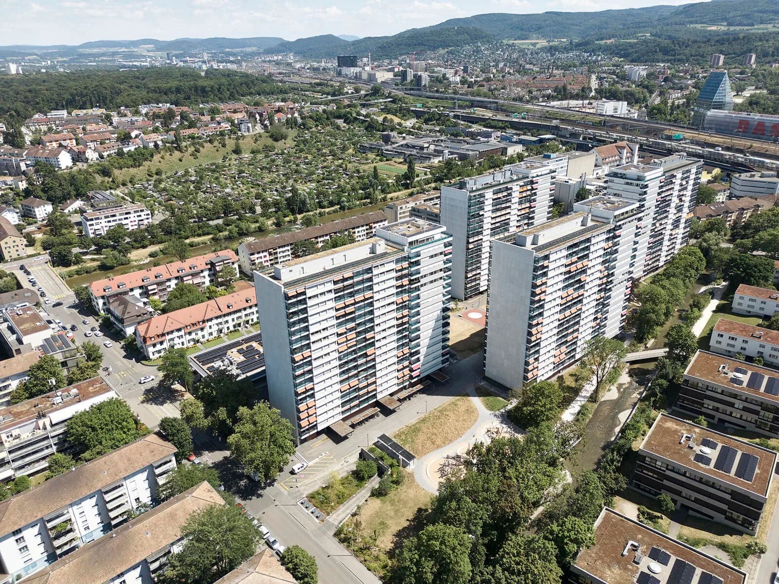 Intershop Holding AG — Immobilienmakler in Zürich (3)