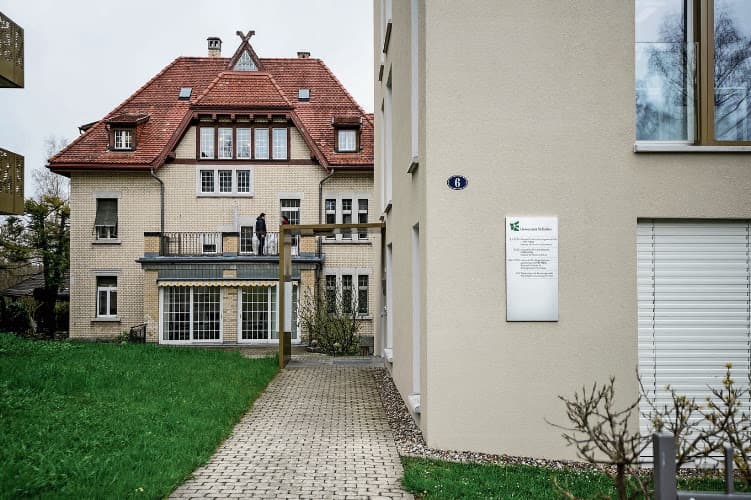 Institute of Insurance Economics (I.VW-HSG) (Building 53 of HSG)